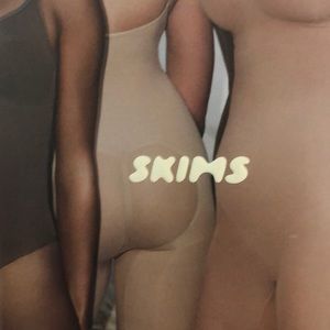 Skims Sculpting Bodysuit mid thigh clay, L/XL, NWT